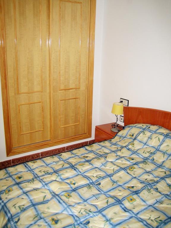 La Herrada Los Montesinos Habitación foto