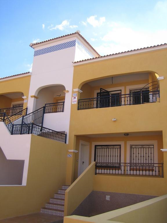 La Herrada Los Montesinos Habitación foto